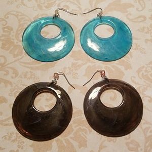 Two pairs of earrings aqua & brown